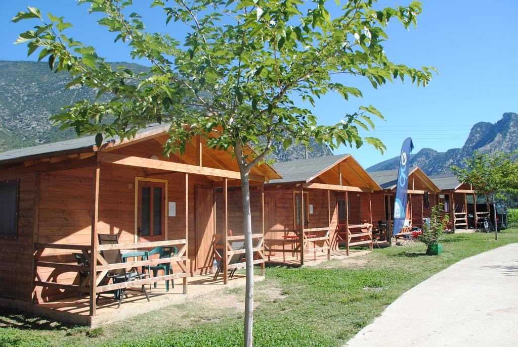 Camping Organya Hotel Стая снимка